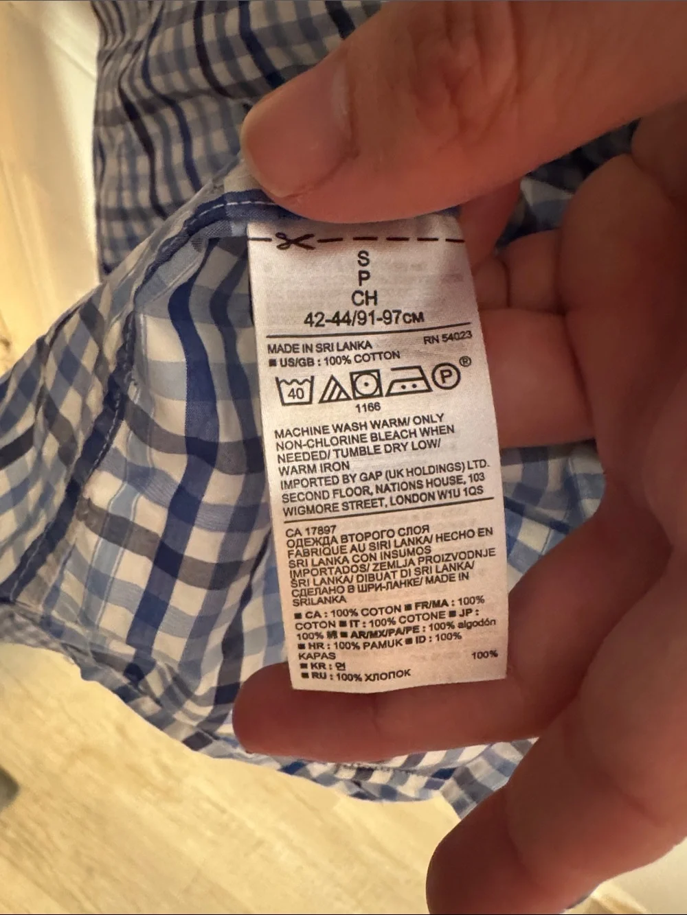Banana Republic Men’s White and Blue Check Button-Down Shirt